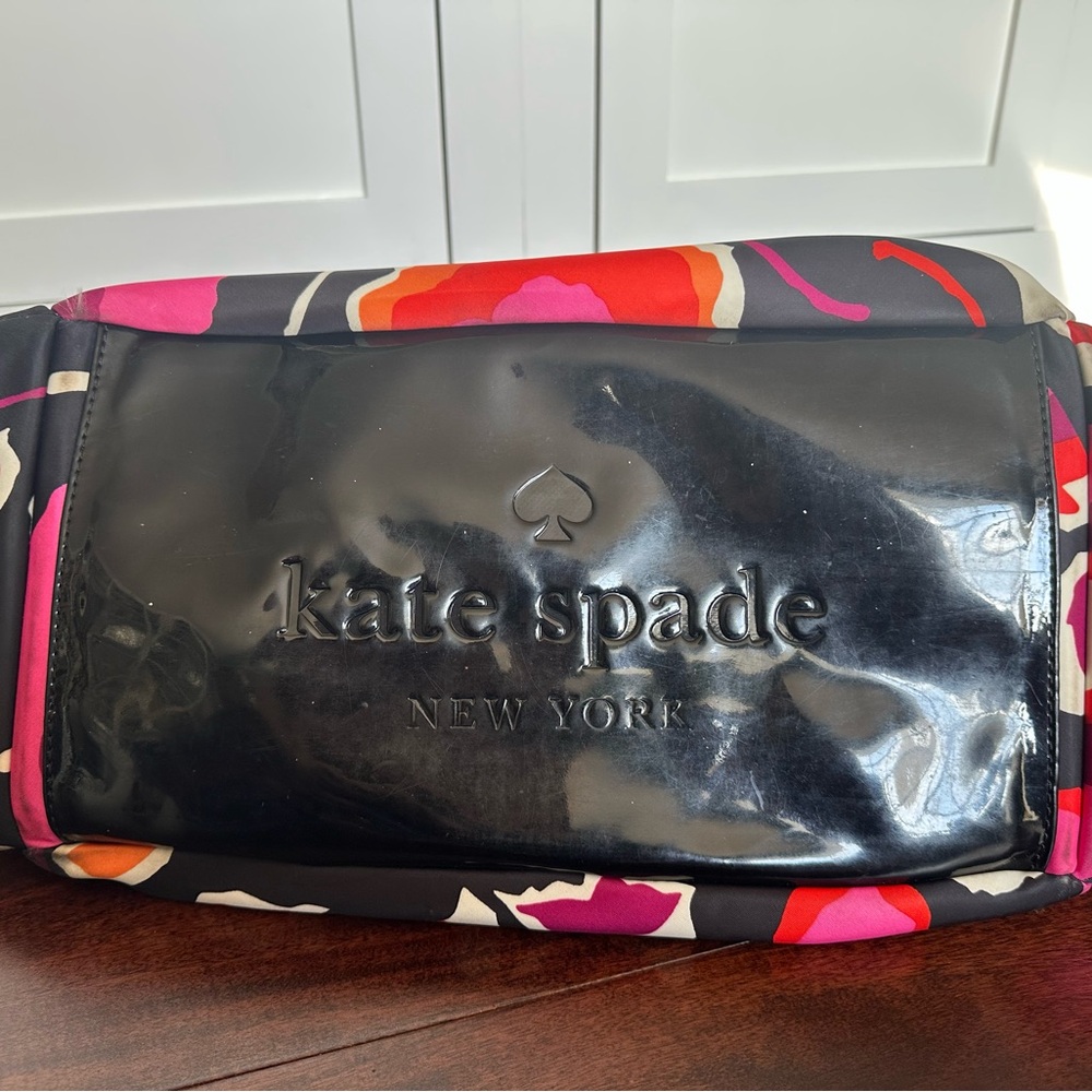 Kate Spade Floral Diaper or Tote Bag with Black Handles - Picture 3 of 5